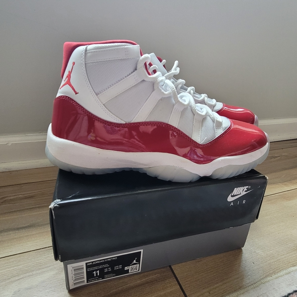 Air Jordan 11 Retro Nike Cherry 11s